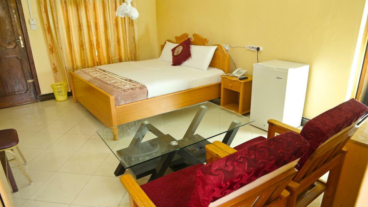 Mbeya Hotel Екстер'єр фото